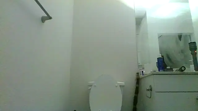 Snapshot of Clearlytothepoint420 chatting on 01-16-25, 04:38 Clearlytothepoint420 online show from 01-16-25, 04:38