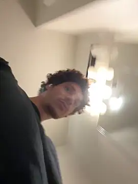 Snapshot of Clearlytothepoint420 chatting on 02-15-25, 04:47 Clearlytothepoint420 online show from 02-15-25, 04:47