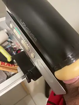 Snapshot of Clearlytothepoint420 chatting on 03-08-25, 10:43 Clearlytothepoint420 online show from 03-08-25, 10:43