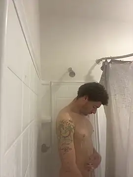 Snapshot of Clearlytothepoint420 chatting on 03-10-25, 04:25 Clearlytothepoint420 online show from 03-10-25, 04:25