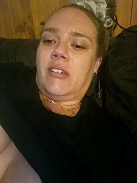 Snapshot of Off_the_Lesh chatting on 09-27-25, 03:28 Off the Lesh online show from 09-27-25, 03:28