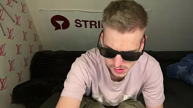 Cookieboy88 online show from 02-22-25, 01:55