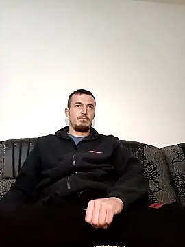 mayk18cm online show from 01-29-25, 07:32