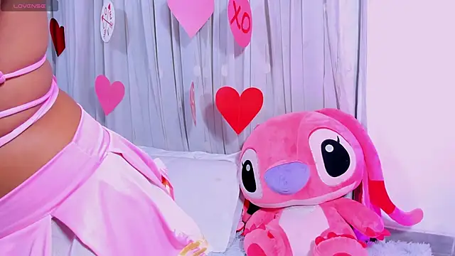 RolyLoren online show from 03-01-25, 06:54