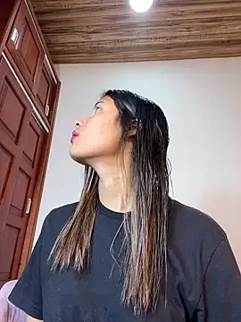 Valentinabaker online show from 01-24-25, 09:06