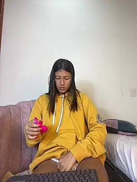 Valentinabaker online show from 01-29-25, 09:23