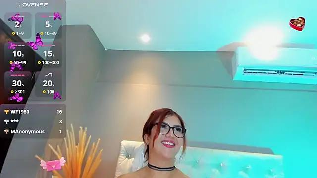 Snapshot of AriaRusso chatting on 12-17-24, 12:56 AriaRusso online show from 12-17-24, 12:56