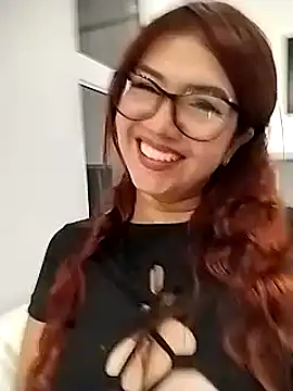 Snapshot of AriaRusso chatting on 02-08-25, 12:49 AriaRusso online show from 02-08-25, 12:49