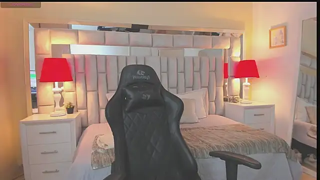 mariiahneedles online show from 12-06-24, 09:46