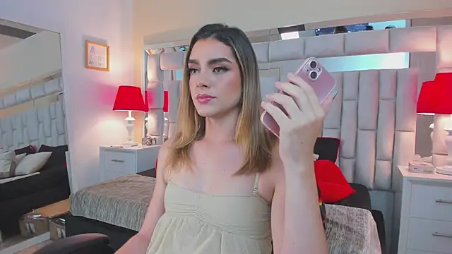 mariiahneedles online show from 01-14-25, 07:43