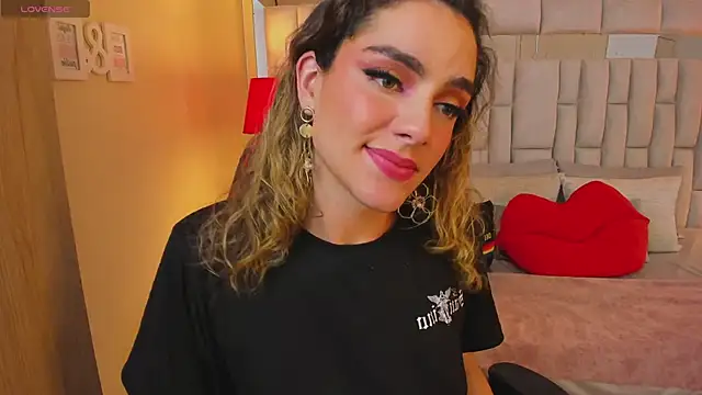 mariiahneedles online show from 01-23-25, 04:19