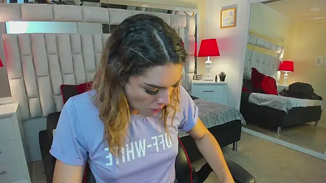 mariiahneedles online show from 02-12-25, 05:58