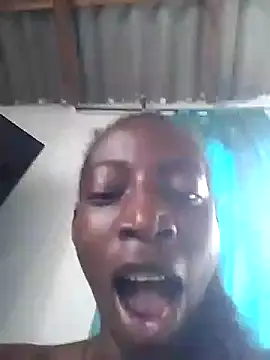 Snapshot of spicycouplex chatting on 11-14-25, 04:17 spicycouplex online show from 11-14-25, 04:17