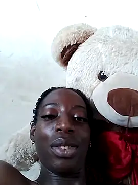 Snapshot of spicycouplex chatting on 12-13-25, 07:53 spicycouplex online show from 12-13-25, 07:53