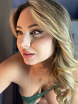 SaraFerreira online show from 10-01-25, 01:22