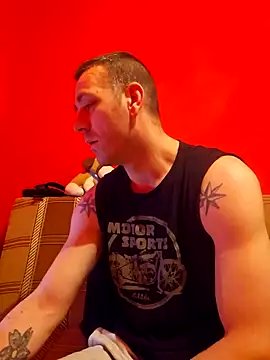 Snapshot of Aian09 chatting on 01-05-25, 04:47 Aian09 online show from 01-05-25, 04:47