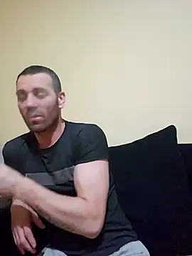 Snapshot of Aian09 chatting on 01-17-25, 09:06 Aian09 online show from 01-17-25, 09:06