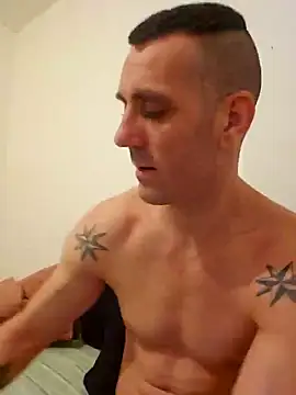 Snapshot of Aian09 chatting on 01-23-25, 06:45 Aian09 online show from 01-23-25, 06:45