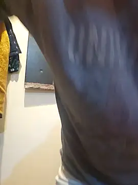 Snapshot of Aian09 chatting on 03-05-25, 10:43 Aian09 online show from 03-05-25, 10:43