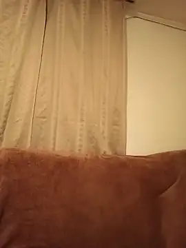 Snapshot of Aian09 chatting on 01-18-26, 03:21 Aian09 online show from 01-18-26, 03:21