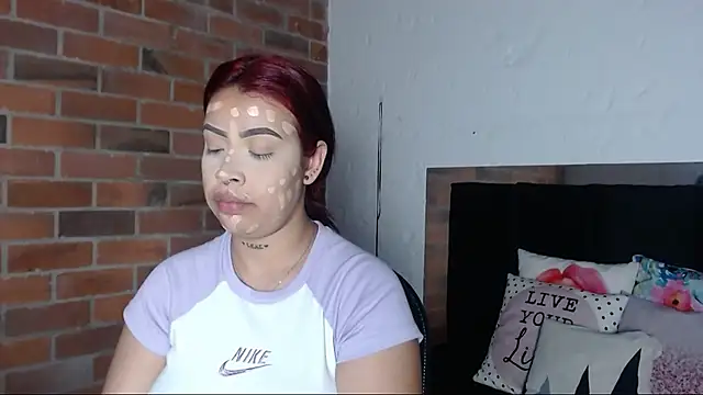 salome  hills1 online show from 03-16-25, 01:17