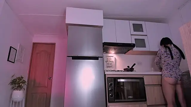 DannaHyde online show from 02-16-25, 11:37