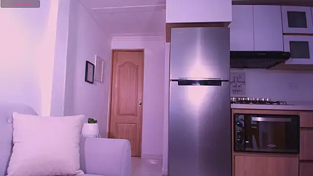 DannaHyde online show from 11-13-25, 07:02