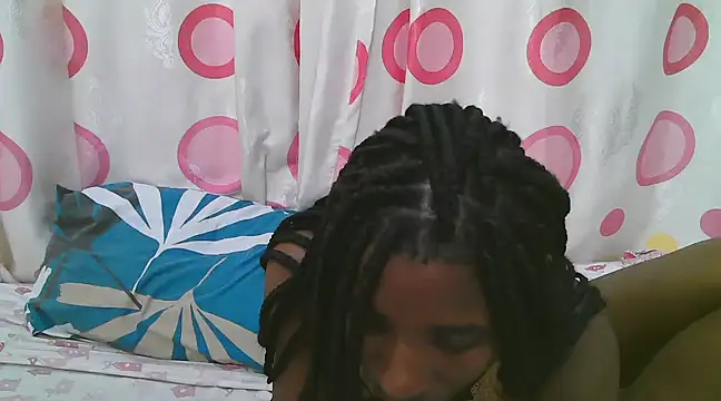 Snapshot of hot_dijah chatting on 03-02-25, 07:45 hot dijah online show from 03-02-25, 07:45