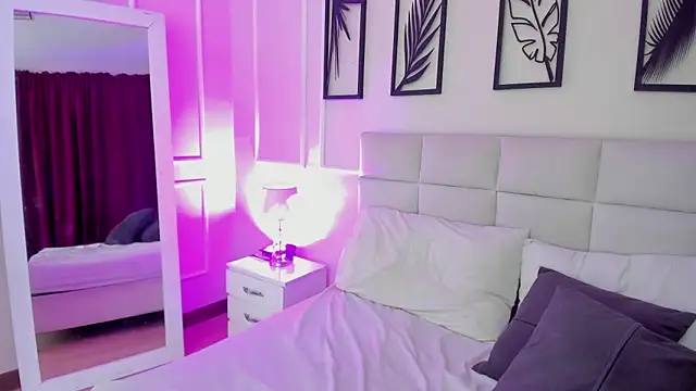 Alisa  walker online show from 03-04-25, 08:49