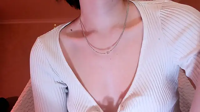 Britney Ross online show from 10-21-25, 03:07