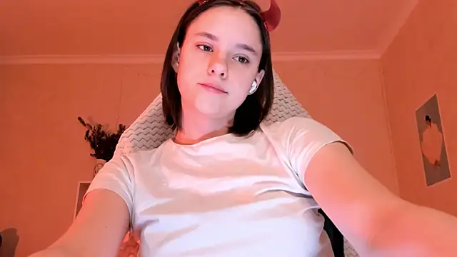 Britney Ross online show from 03-06-26, 02:41