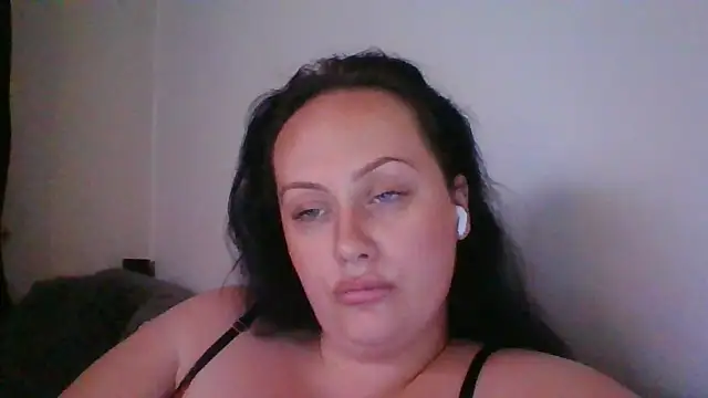 CurvyQueen2023 online show from 11-08-25, 10:19