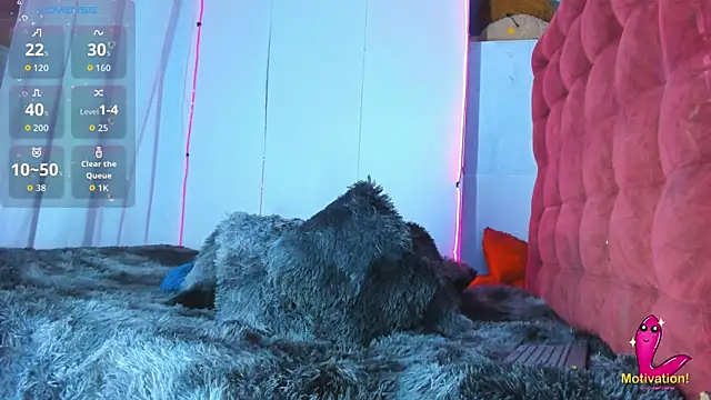 Mracialatina online show from 11-17-25, 08:58