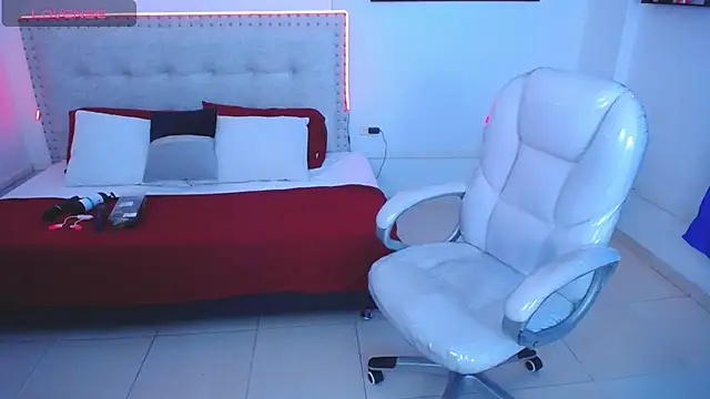 Chiqui milk  online show from 01-10-25, 07:32