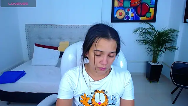 Chiqui milk  online show from 01-13-25, 06:27