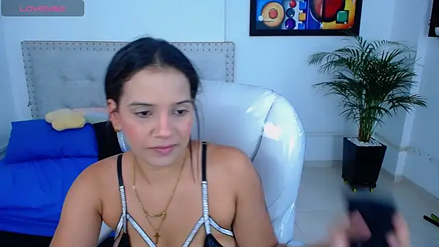 Chiqui milk  online show from 01-21-25, 09:04