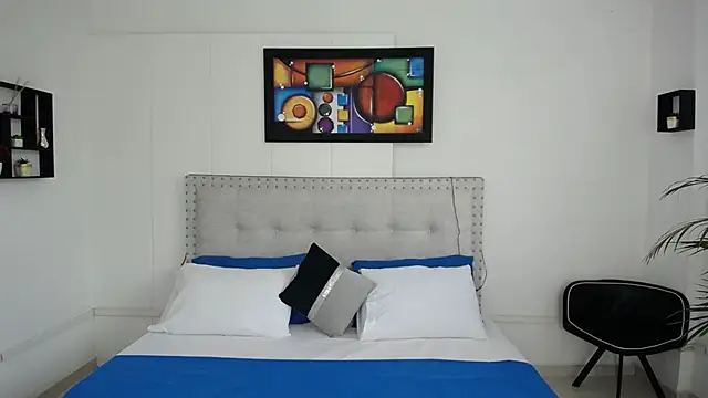 Chiqui milk  online show from 02-07-25, 07:38