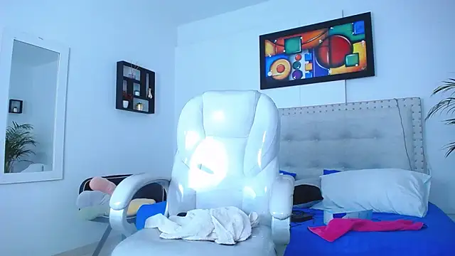 Chiqui milk  online show from 03-01-25, 07:04