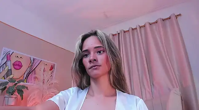 SkiinnyAna online show from 01-16-25, 02:09