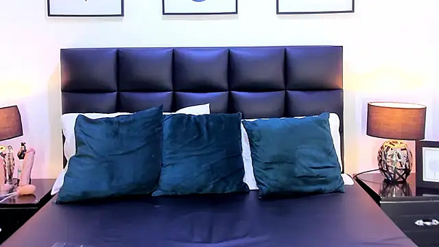 Snapshot of TaraCarson chatting on 01-27-25, 08:07 TaraCarson online show from 01-27-25, 08:07