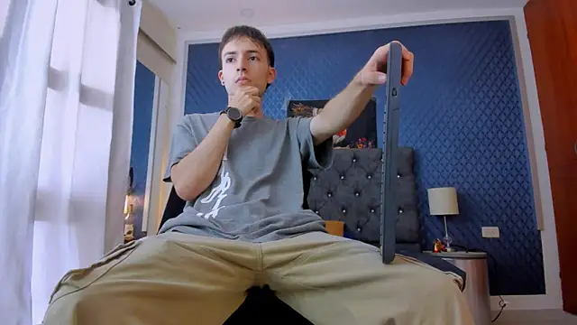 bower and colucci online show from 12-23-24, 03:33