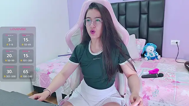 im-eliza online show from 04-24-26, 04:53