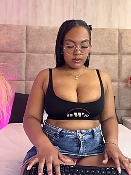 Esmeralda Duarte online show from 02-09-26, 04:05