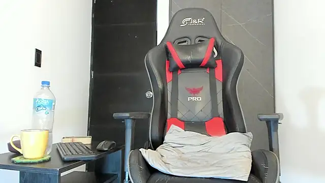 sergiio mesa27 online show from 02-20-25, 11:10