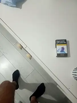 Kurtsikicixh online show from 10-15-25, 09:59