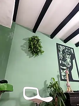 thirstymoonxx online show from 04-24-26, 04:59