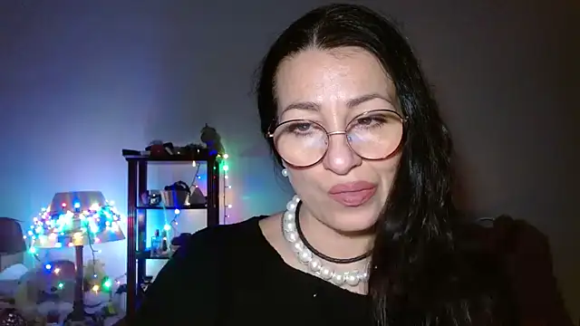 Snapshot of KeisyNeonX chatting on 02-09-26, 08:13 KeisyNeonX online show from 02-09-26, 08:13