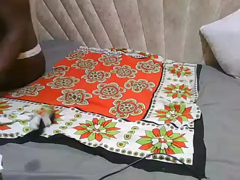 Sexy Villagegal online show from 04-15-26, 11:39