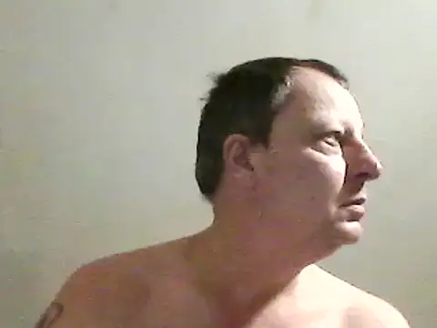 Snapshot of chubbybear2cum chatting on 12-16-24, 11:07 chubbybear2cum online show from 12-16-24, 11:07