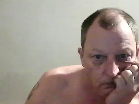 Snapshot of chubbybear2cum chatting on 12-31-24, 05:22 chubbybear2cum online show from 12-31-24, 05:22